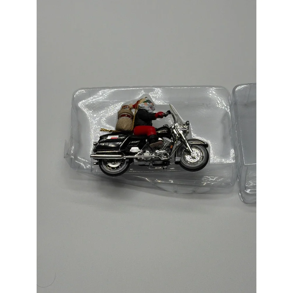 Harley-Davidson celebrate spirit